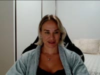 Hi there  i am here  what do you like to do with me? please let me know