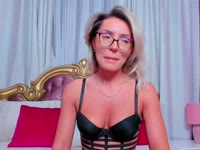 Hello, Im Diamond Dee, a pretty blonde girl who is always ready to fulfill your dreams!


If you like to have sexy fun with a down to earth, adventurous and easy to talk to girl, you