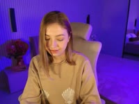 Hello! I am 24 years old. I am a chef who cooks with passion — I believe that one successful sauce can turn your whole day around.In my free time, I paint (with oil, watercolor, or just my finger on a foggy window), play quiet melodies on the piano that no one records, and walk around the city in the morning with a cup of coffee in my hand while the streets are still sleepy and smell of fresh pastries.I love it when the morning starts with the aroma of coffee and a warm, sincere smile, as if it had just come out of the oven.What is close to my heartKindness, attention to detail, light flirting, and people who know how to listen. I can