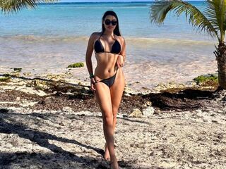 naked girl with webcam masturbating with vibrator AlahiaRussel