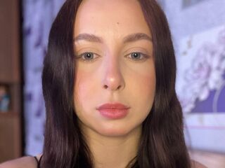 camwhore spreading pussy LeoriCorde