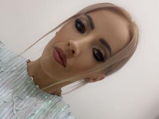 hot strip tease webcam LillySun