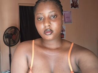 girl showing tits LuciaKay