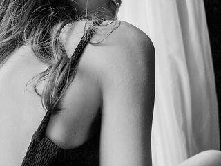 jasmin nude RemaRoy