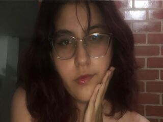 adult cam SarahCharms