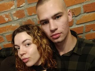 hot chatroom sex show MaxAndEva