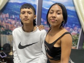 jasmin live cam sex RozyAndJulian