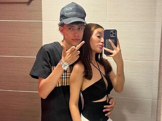 hot couple webcam SofyAndLukas