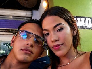 camcouple live sex SophiaAndEthan
