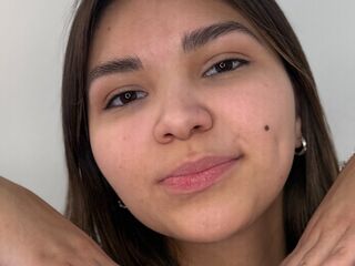 online chat AdriaKunstlinger