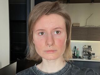 free live cam AlessandraMillis