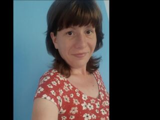 hot naked camgirl AliceKatty