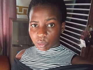 camslut showing pussy AlvyBibian