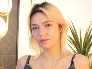 shower cam AlysiaBennet