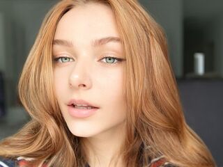 webcam strip tease show AmberEvens