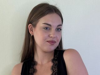 camgirl masturbating with sextoy AmelicaGallivan