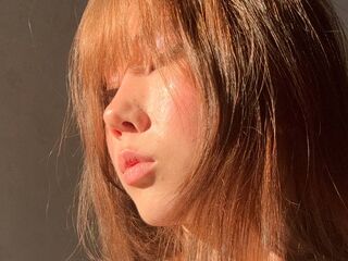 shaved pussy cam AmiraCorbell