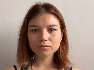 naughty webcamgirl AndreThreat