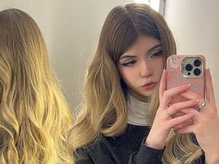 nude camgirl photo AriJane
