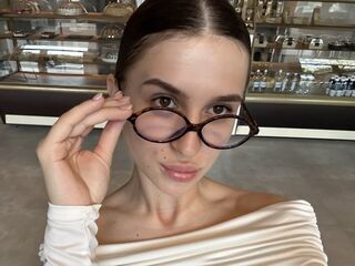 free livecam AriaMonro