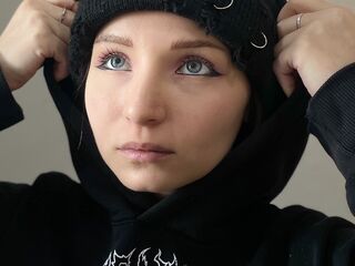 sex chat room ArieAravjo