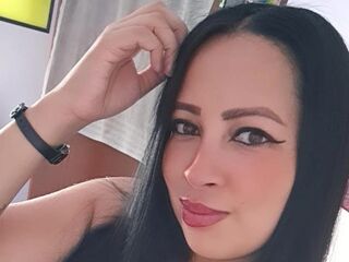 naked webcam girl AshleyMontenegro