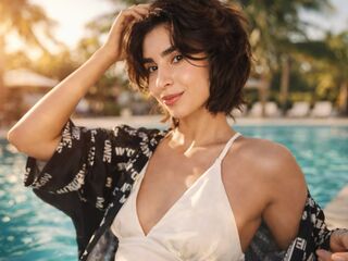 live chat room AyeshaDavich