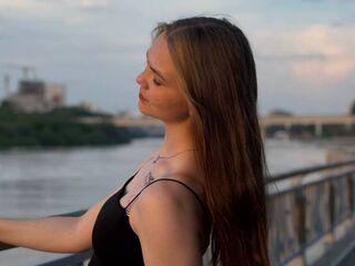 adult cam chat room BeliaAlvino