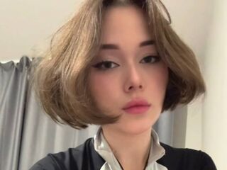 hot camwhore BethannBelschner