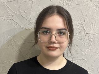 nude web cam BettyWatkins