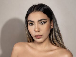 webcamgirl live sex CarolValmont