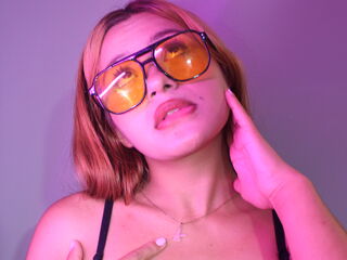 chat room CataleyaSantana