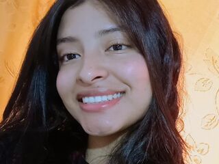 girl cam live CharlotteArosse
