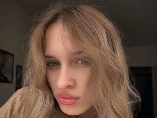 sexy cam girl picture ChiaMaia