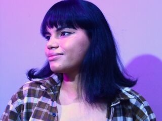 camslut masturbating ChloyWallace