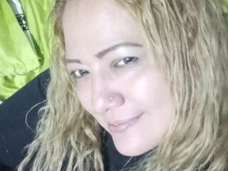 sexy live webcam girl ClauGarden