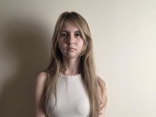 hot cam girl fingering CrissyLescano