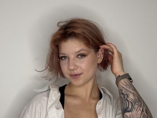 naked girl with webcam CurtisJergen