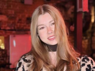 striptease DainaThroneberry