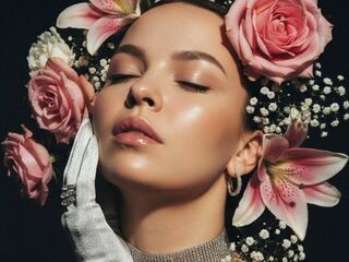 naked cam girl masturbating with vibrator DelfinaArif