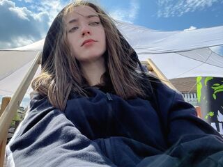 nude webcamgirl DelorisAhaus