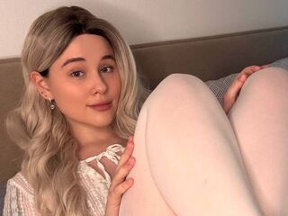 live sex cam picture DeluaMoon