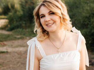 closeup pussy webcam DemetriceAkpan