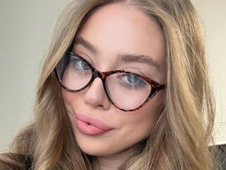 spy webcam DianeWhitly