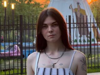 cam girl spreading pussy DorieSpine
