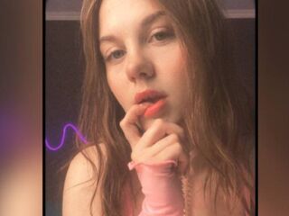 naked cam girl masturbating with dildo DynaBae