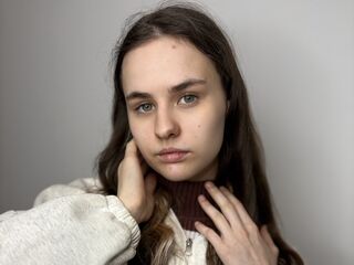 free nude live show EffieMeredith