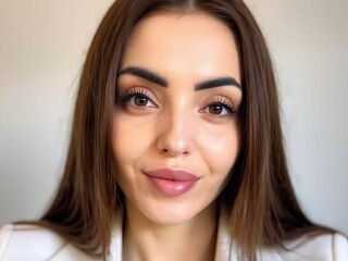 naked camgirl masturbating with vibrator ElizaMories