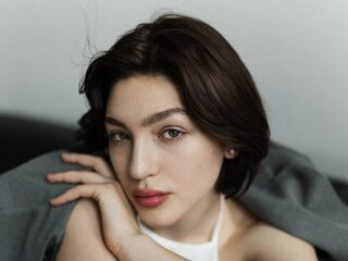 cam babe ElvieTorbett