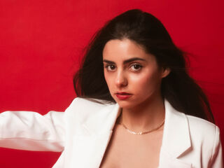 naked girl with cam fingering EmiliMua